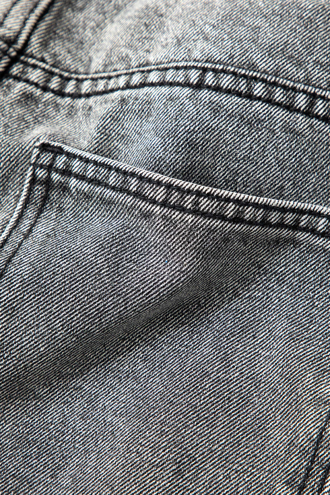 Raelynn | Women’s Asymmetric High-Waisted Jeans
