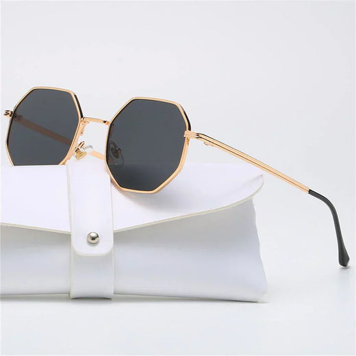Axiel | Men’s Metal Frame UV Protection Sunglasses