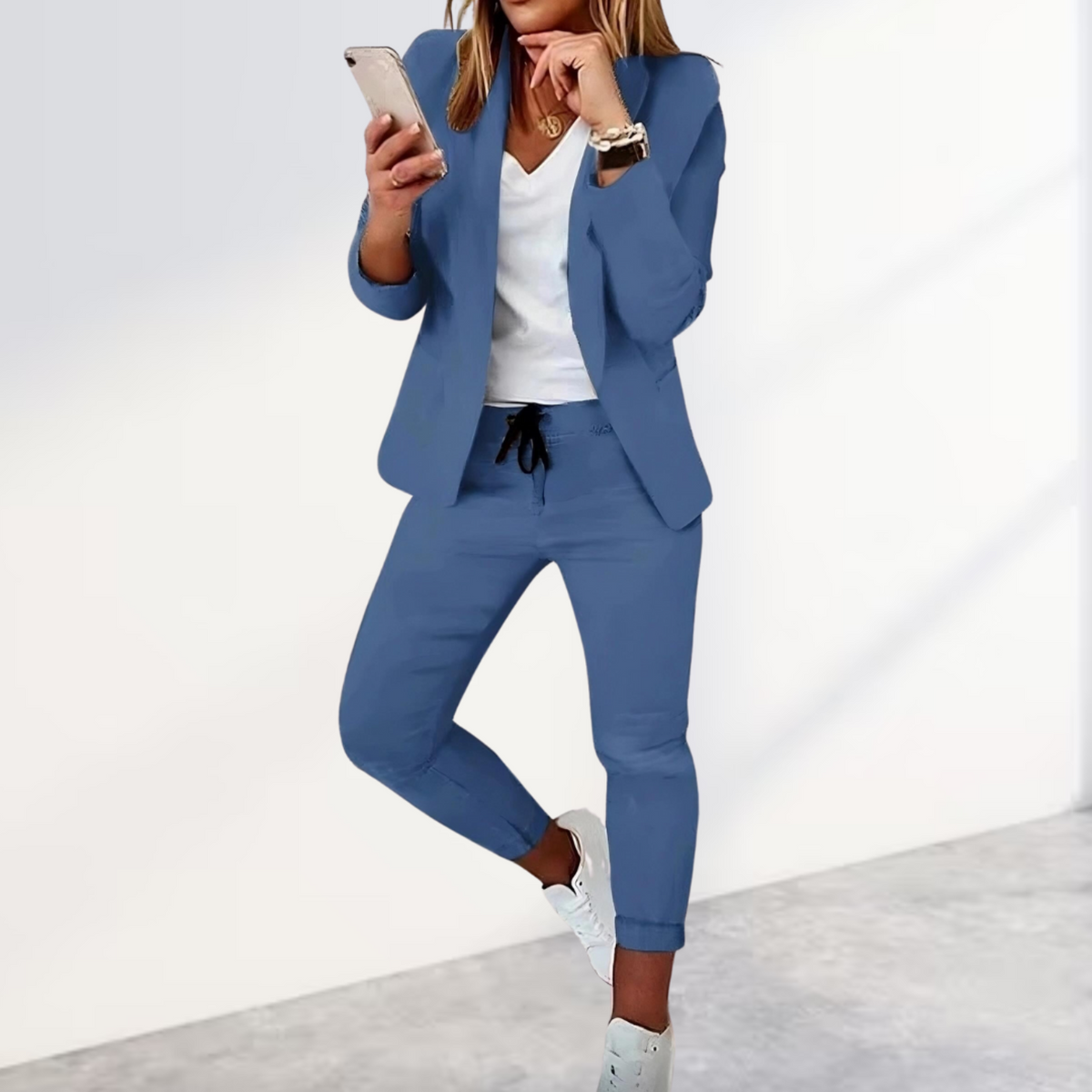 Chic Blazer and Trousers Set | Women's Suit 2