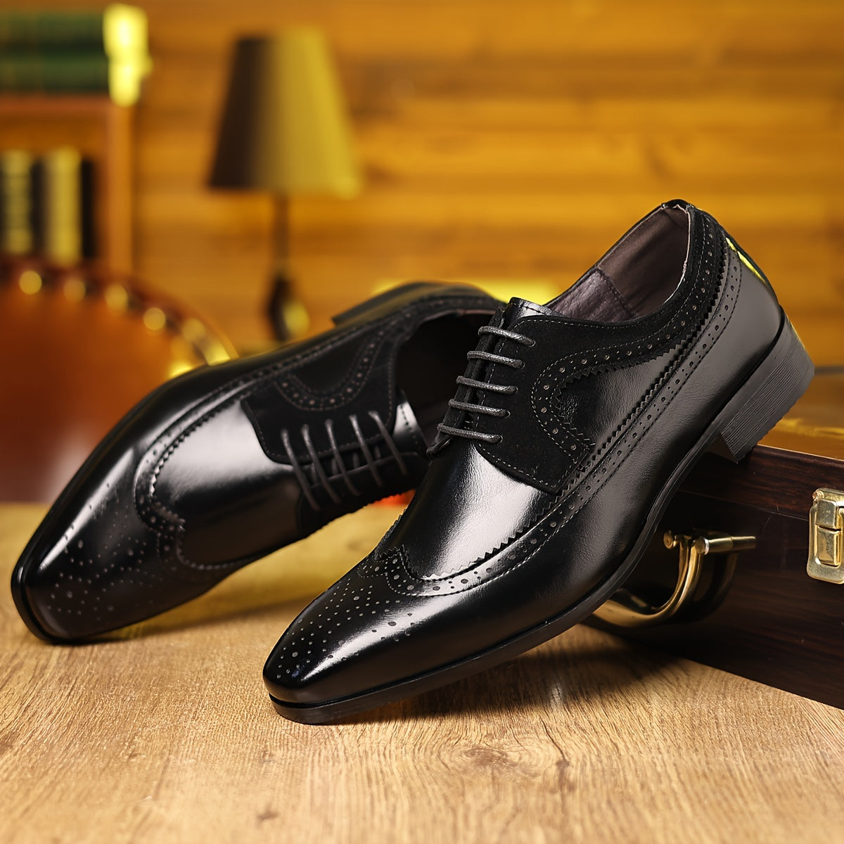 Creston | Men’s Two-Tone Wingtip Brogue Oxfords