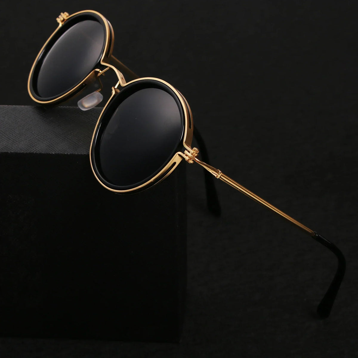 Zuriel | Women’s Polarized Metal Sunglasses