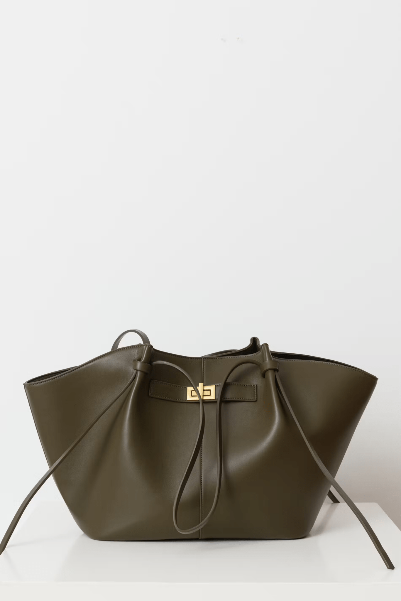 Uriah | Women’s Structured Shopper Bag