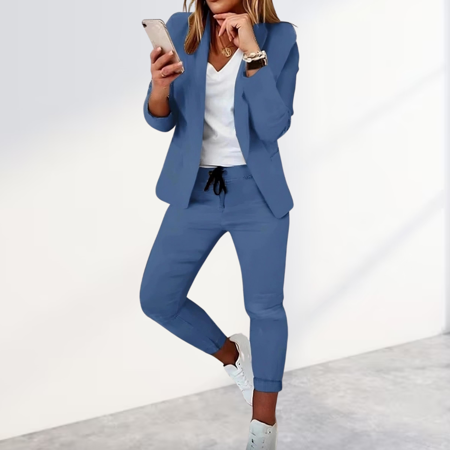 Chic Blazer and Trousers Set | Women's Suit 2