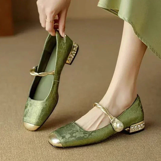 Jeffy | Women’s Satin Square Toe Pumps