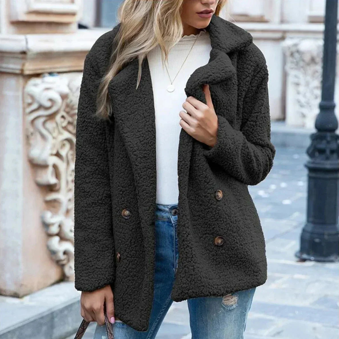 Alyssa | Women’s Aveline Fleece Coat
