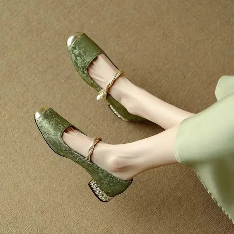 Jeffy | Women’s Satin Square Toe Pumps
