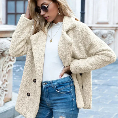Alyssa | Women’s Aveline Fleece Coat