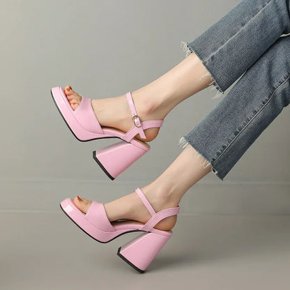 Valetta | Women’s Glossy Patent Leather Block Heels