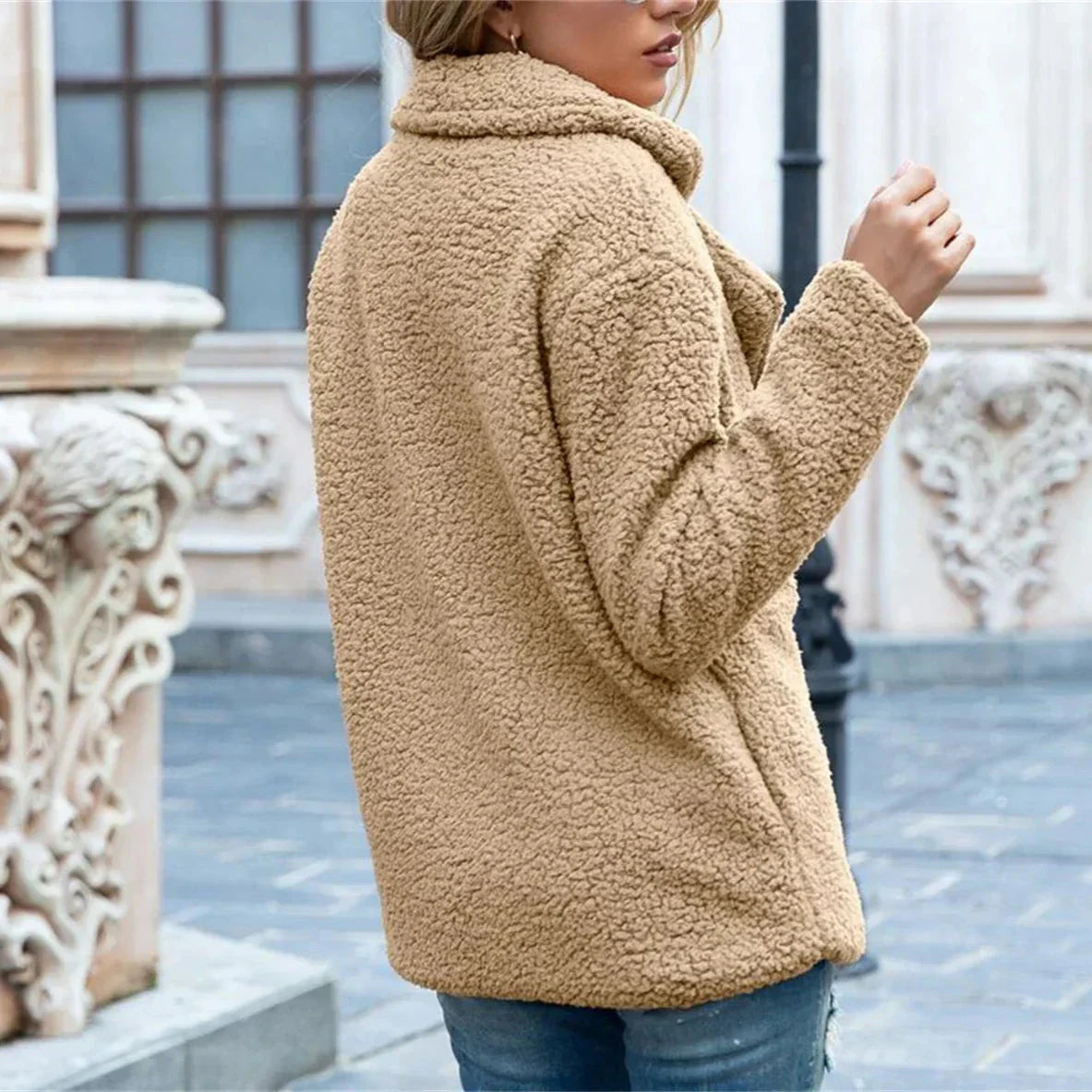 Alyssa | Women’s Aveline Fleece Coat