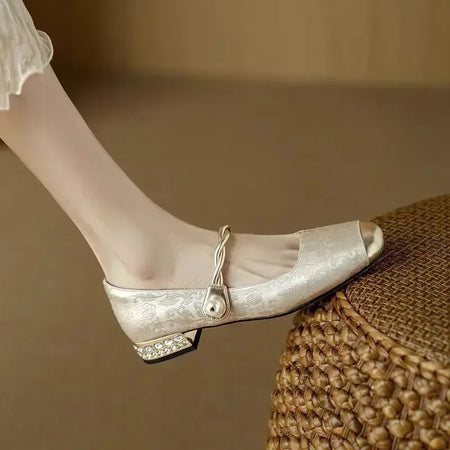 Jeffy | Women’s Satin Square Toe Pumps