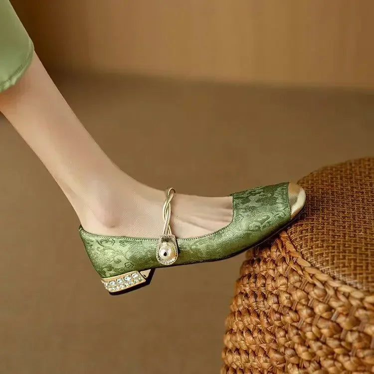 Jeffy | Women’s Satin Square Toe Pumps