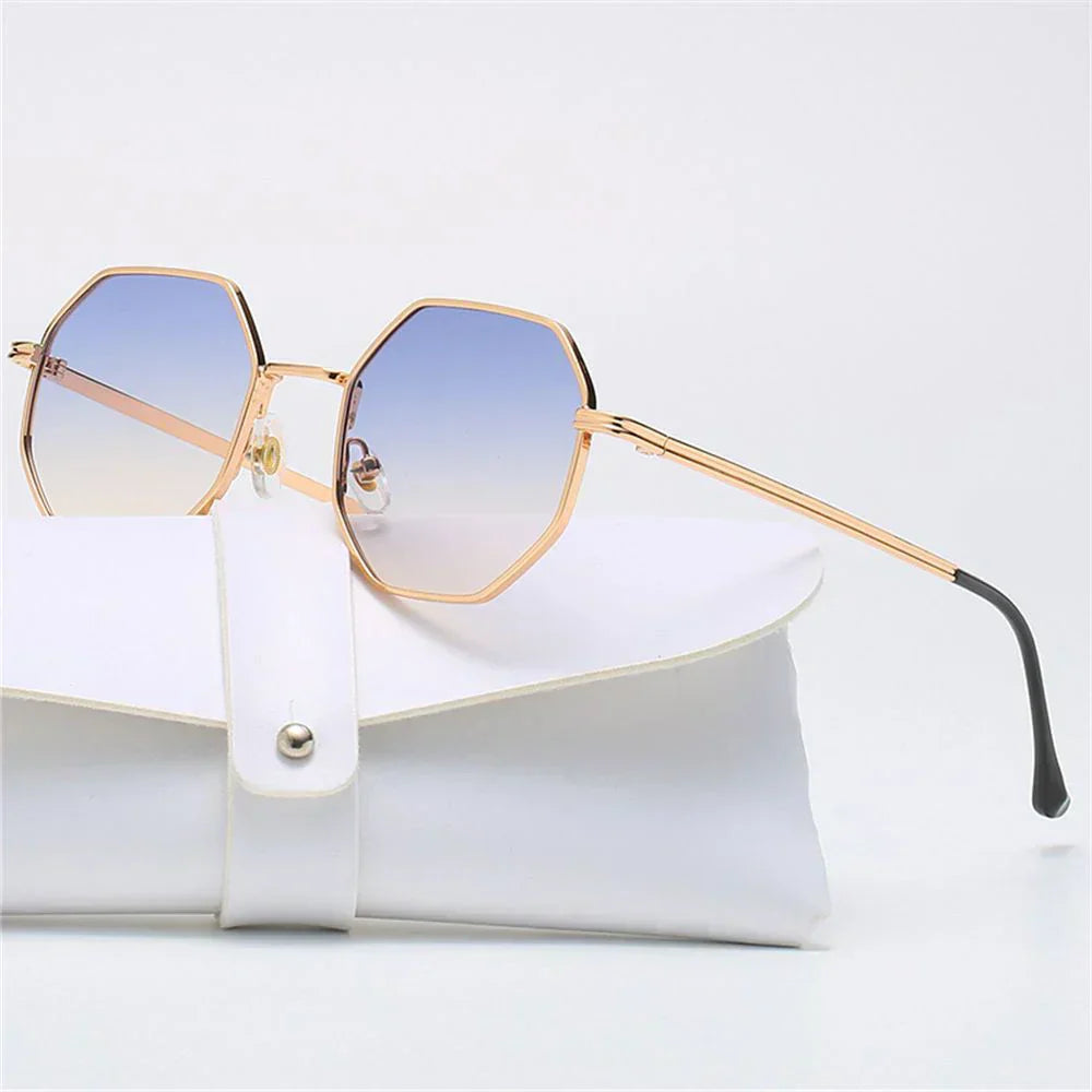 Axiel | Men’s Metal Frame UV Protection Sunglasses
