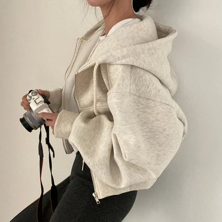 Norie | Women’s Zippered Wide Sweatshirt